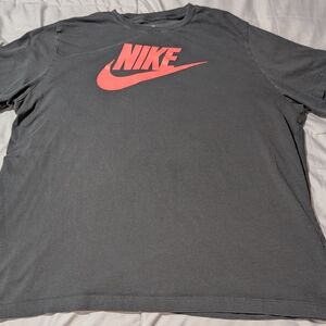 Nike Men's Gray T-Shirt with Red Logo